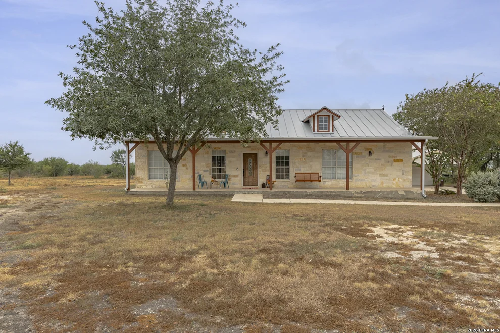 Unit for sale at 136 County Road 5781, Castroville, TX 78009