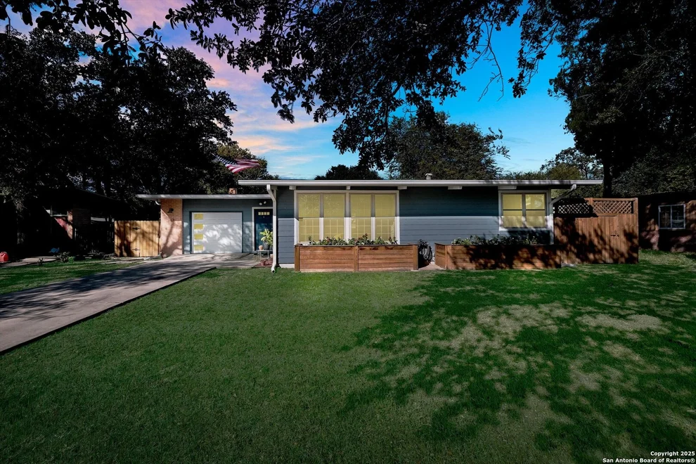 Unit for sale at 611 Brightwood, San Antonio, TX 78209