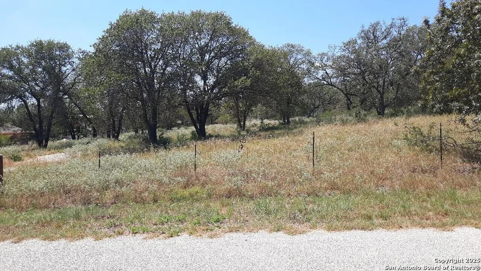 Unit for sale at 327 County Road 6875, Natalia, TX 78059