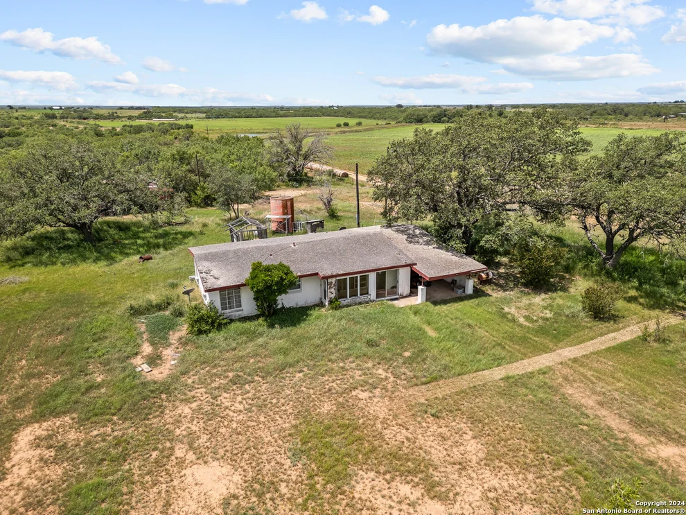 Unit for sale at 2935 FM 1333, Poteet, TX 78065