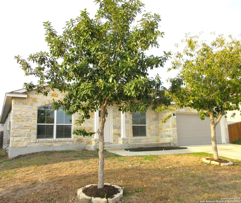 Unit for sale at 917 Cypress Mill, New Braunfels, TX 78130