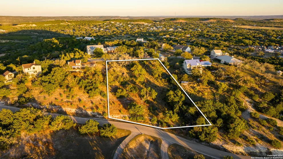 Unit for sale at 21 Scenic Ridge, Fredericksburg, TX 78624