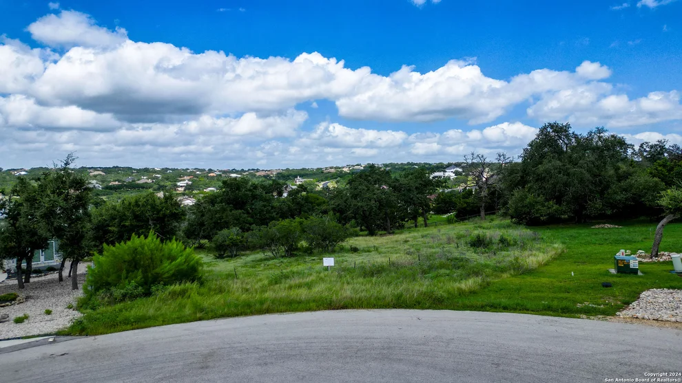 Unit for sale at 414 Iron Hill, New Braunfels, TX 78132
