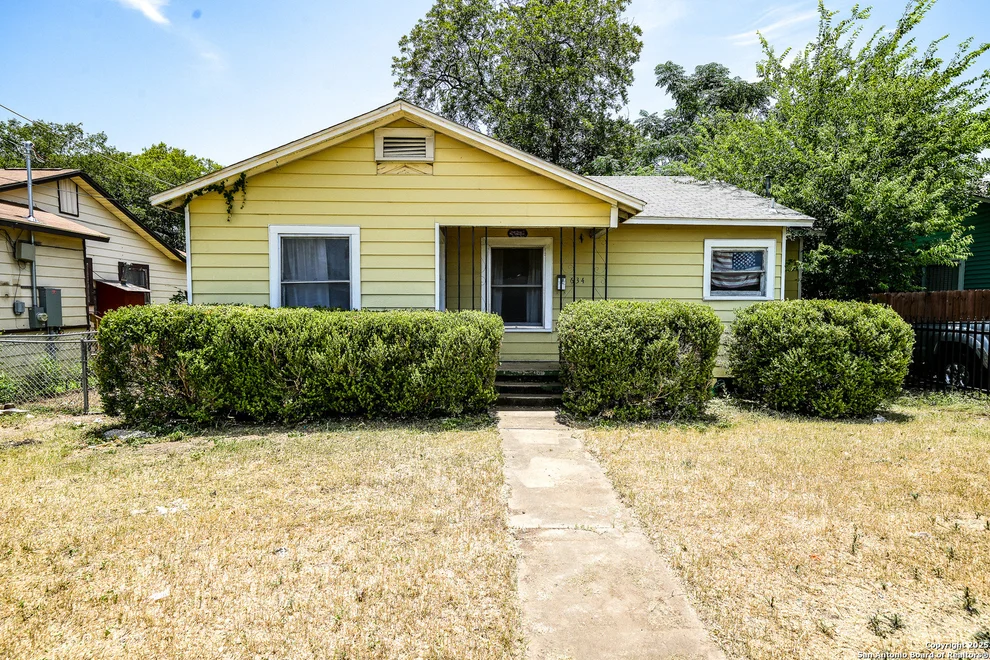 Unit for sale at 634 Drake, San Antonio, TX 78204