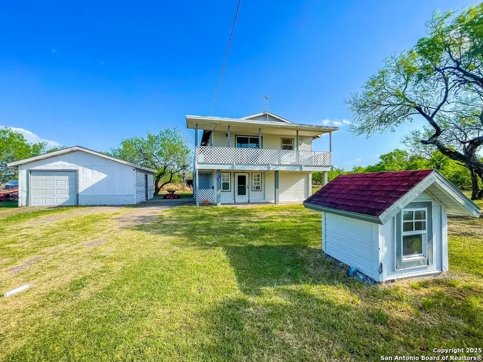 Unit for sale at 634 CR 619, Skidmore, TX 78389