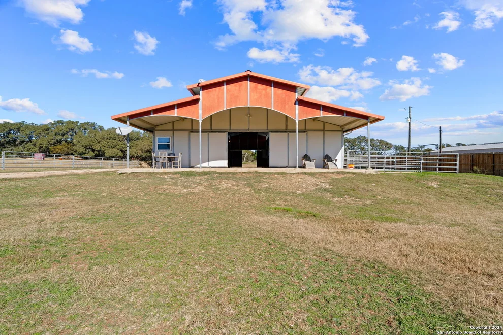 Unit for sale at 1025 Hills of Bandera Rd, Bandera, TX 78003