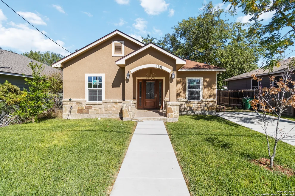 Unit for sale at 1611 Santa Rita, San Antonio, TX 78214