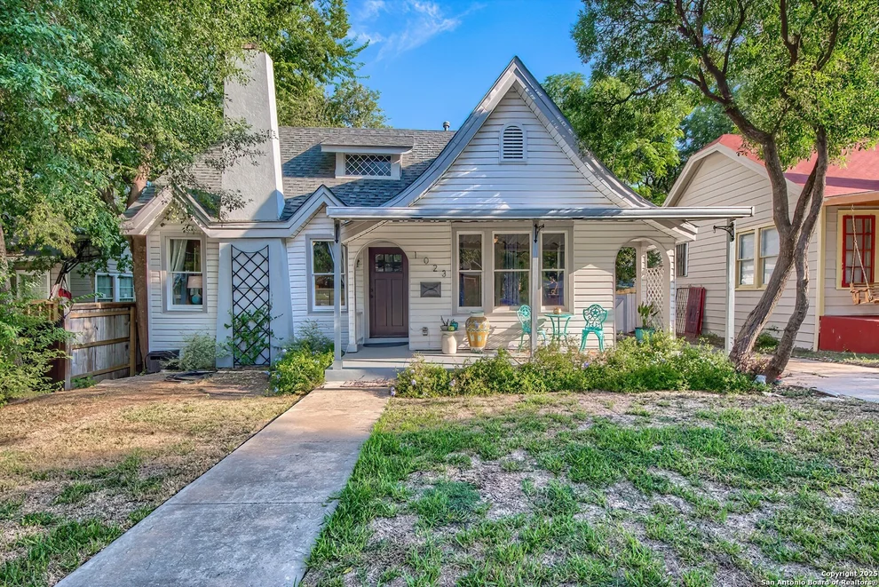 Unit for sale at 1023 W Gramercy, San Antonio, TX 78201