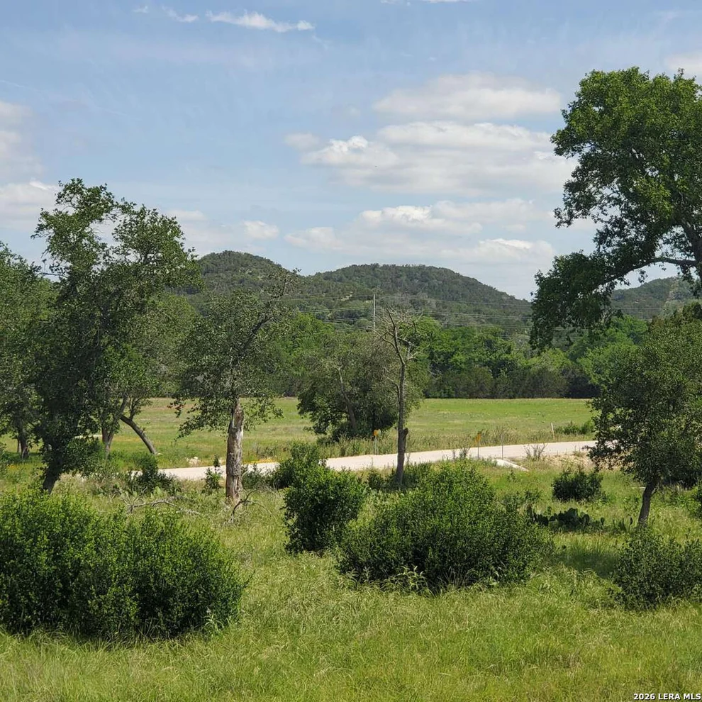 Unit for sale at 246 Mulder DR, Center Point, TX 78010