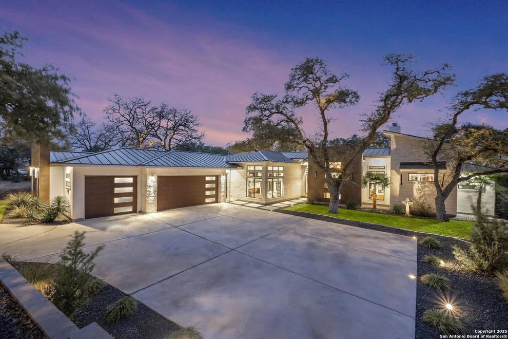 Unit for sale at 966 Belle Oaks Blvd., Bulverde, TX 78163