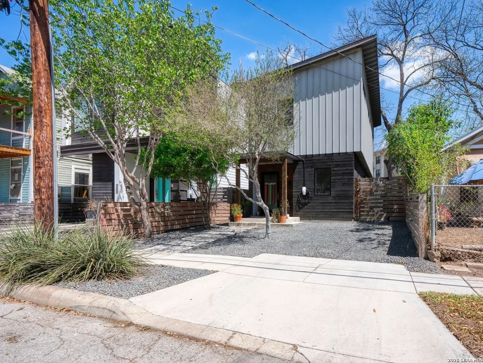 Unit for sale at 325 LAVACA ST, San Antonio, TX 78210