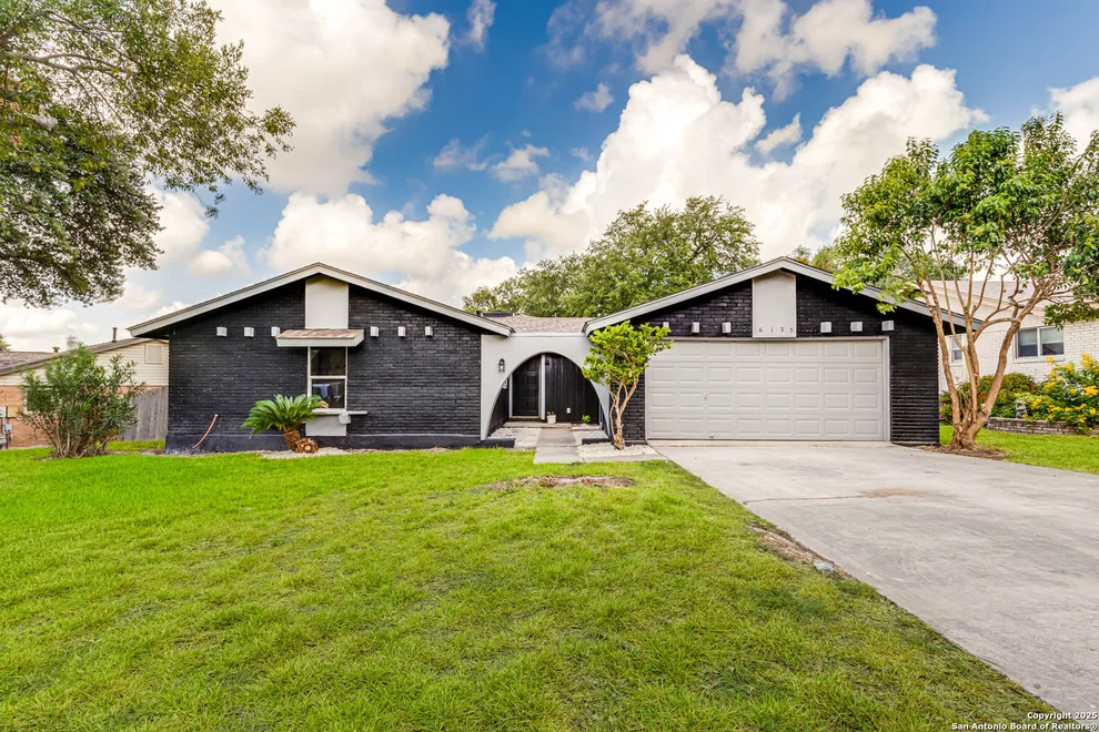 Unit for sale at 6135 ROYAL PT, San Antonio, TX 78239