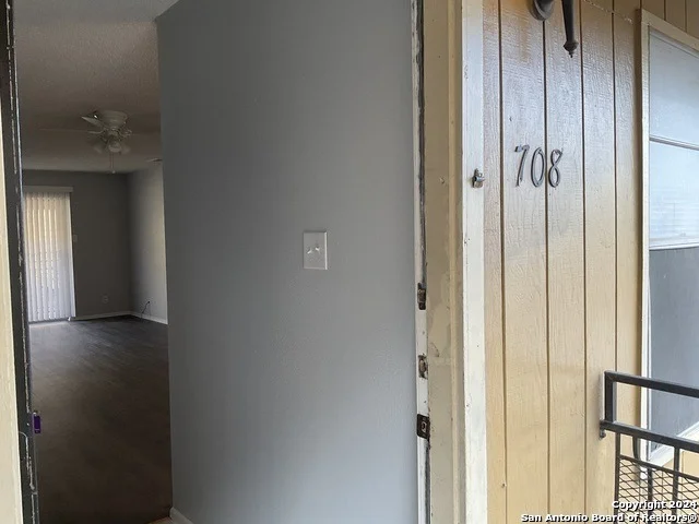 Unit for sale at 923 VANCE JACKSON RD, San Antonio, TX 78201