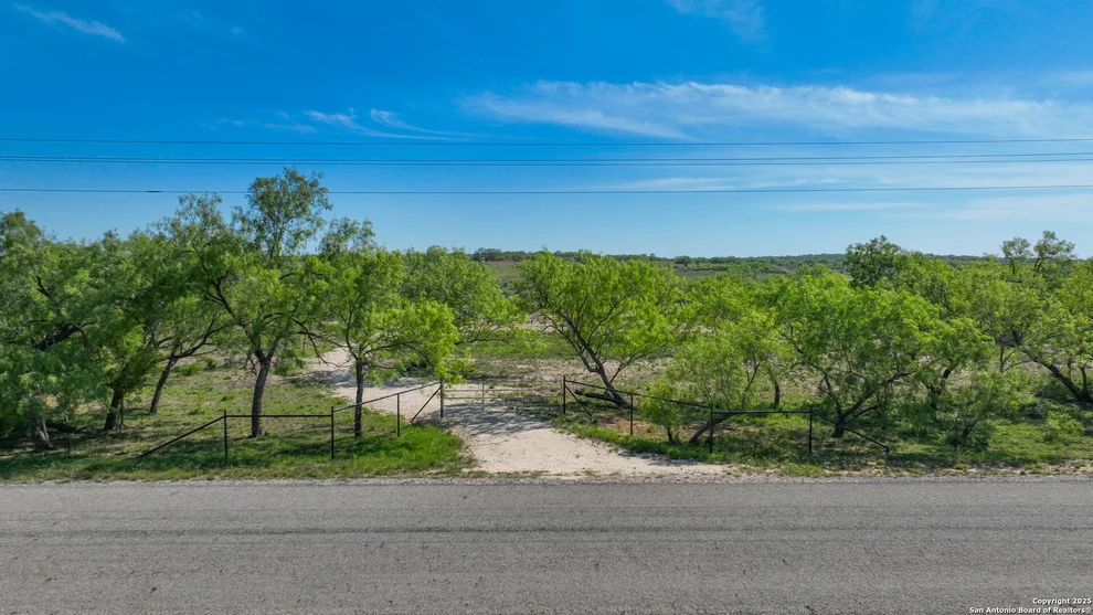 Unit for sale at 2004 CR 3000, Pearsall, TX 78061