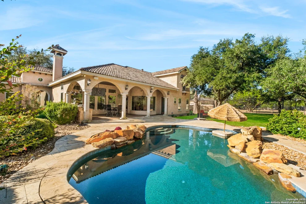 Unit for sale at 31113 Knotty, Boerne, TX 78015