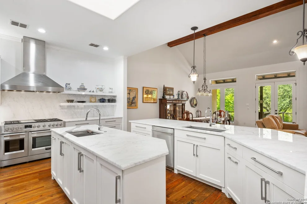 Unit for sale at 304 Knoll Springs, Boerne, TX 78006