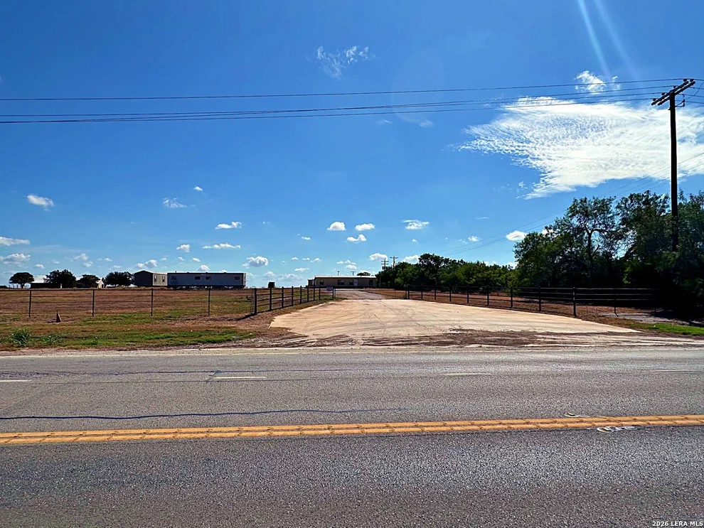 Unit for sale at 823 S State Highway 16, Jourdanton, TX 78026