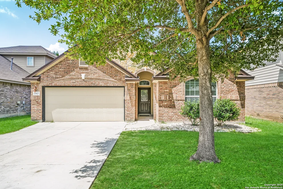 Unit for sale at 11927 Presidio, San Antonio, TX 78253