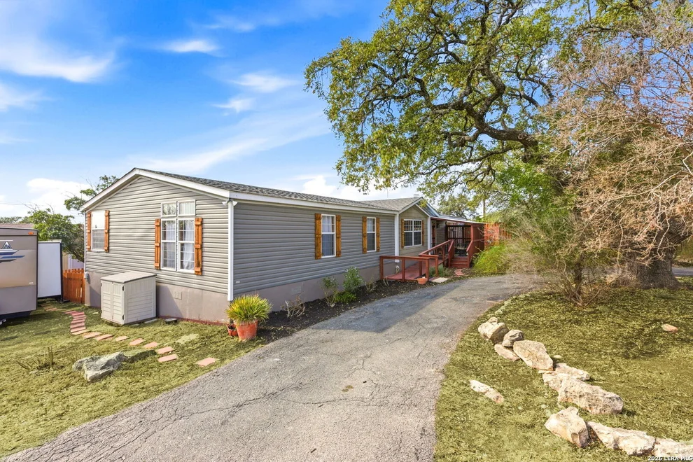 Unit for sale at 250 County Road 3829, San Antonio, TX 78253