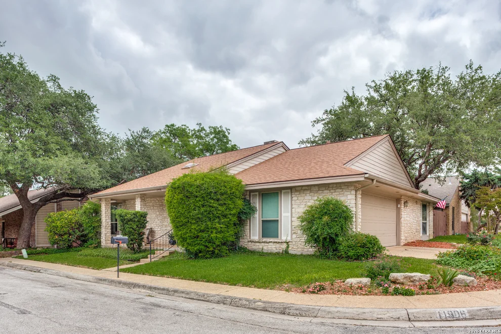 Unit for sale at 11906 Pepperidge, San Antonio, TX 78213
