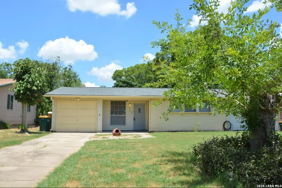 Unit for sale at 823 Highgate, Universal City, TX 78148