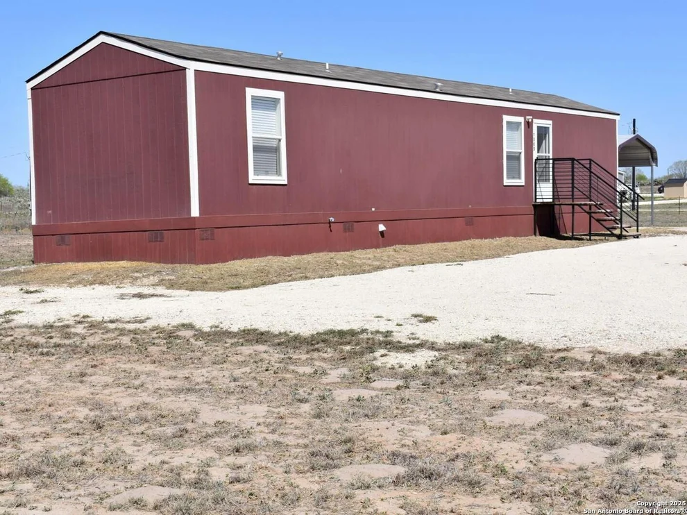 Unit for sale at 1069 County Road 773, Devine, TX 78016