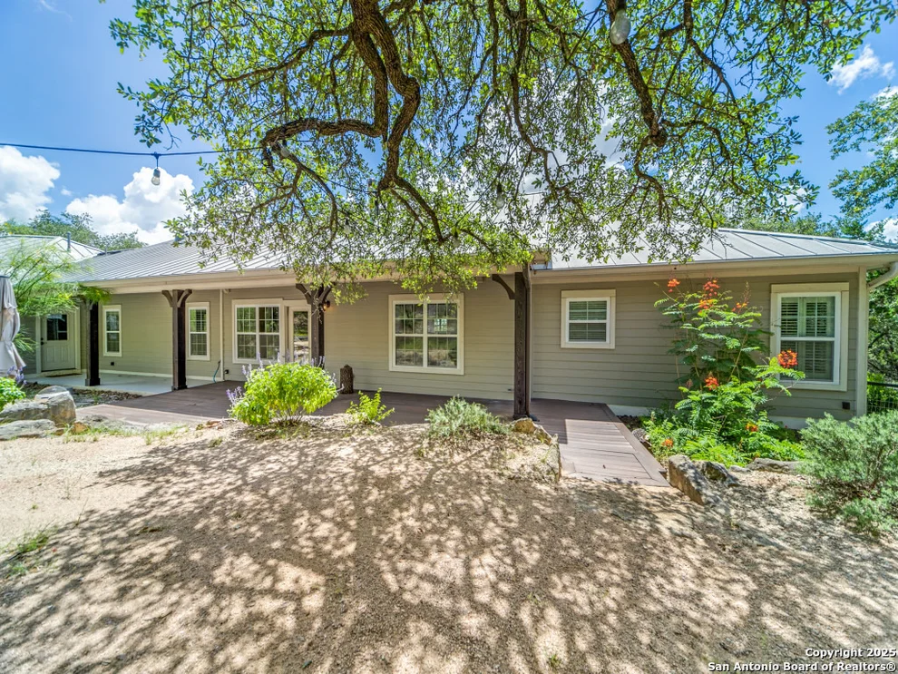 Unit for sale at 2521 Bay Hill, Bulverde, TX 78163
