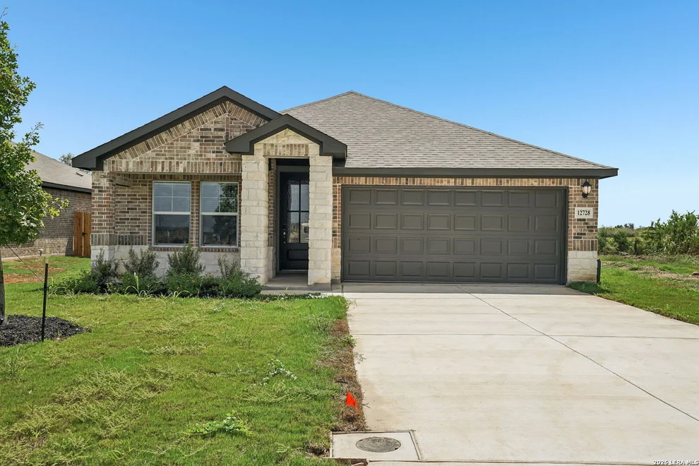 Unit for sale at 12728 Winding Butte, Schertz, TX 78154