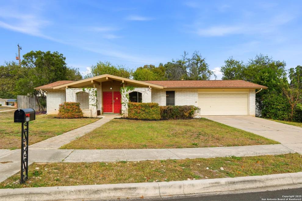 Unit for sale at 3715 Minthill Dr, San Antonio, TX 78230
