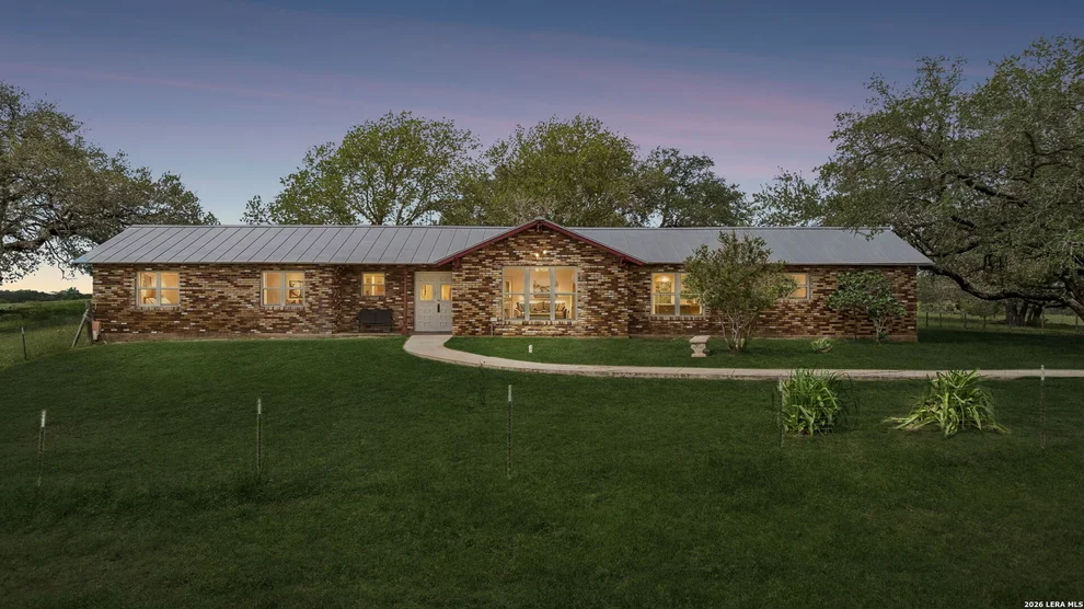 Unit for sale at 6603 FM 2579, Floresville, TX 78114