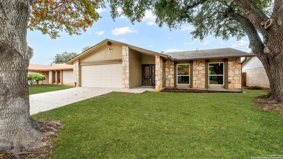 Unit for sale at 6815 Mickey Mantle, San Antonio, TX 78240