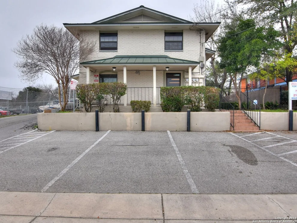 Unit for sale at 2023 Lockhill Selma Rd, San Antonio, TX 78213