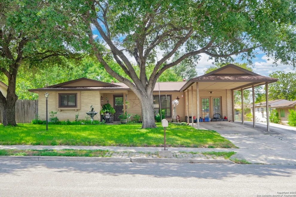 Unit for sale at 1215 Starhaven Place, San Antonio, TX 78227