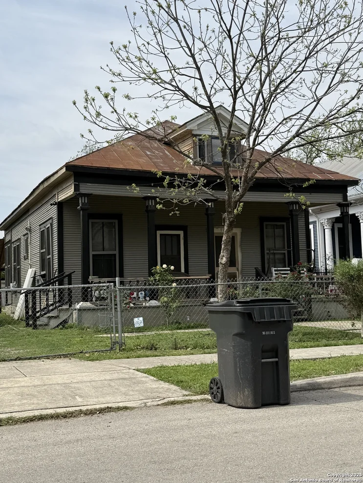 Unit for sale at 312 Leigh St, San Antonio, TX 78210