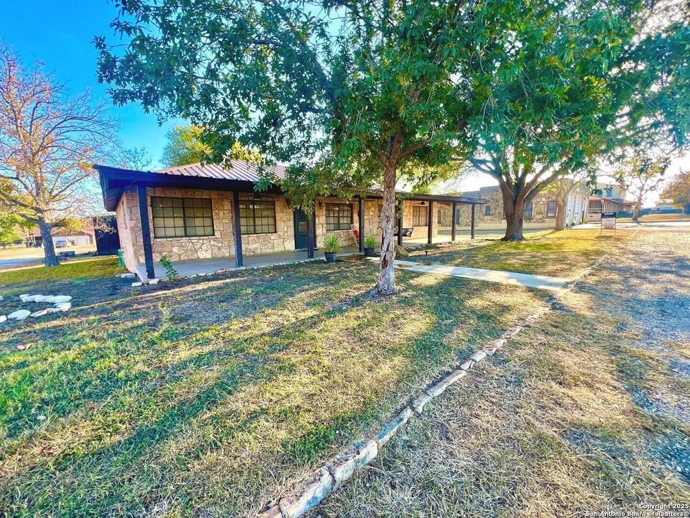Unit for sale at 433 Fort Clark Rd, Brackettville, TX 78832