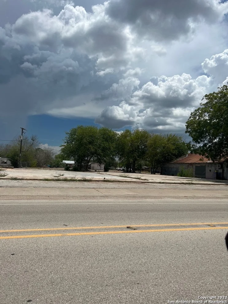 Unit for sale at 109 Houston St, George West, TX 78022