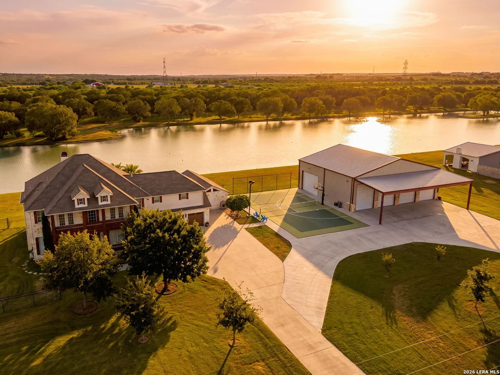 Unit for sale at 311 Ski Plex, Seguin, TX 78155