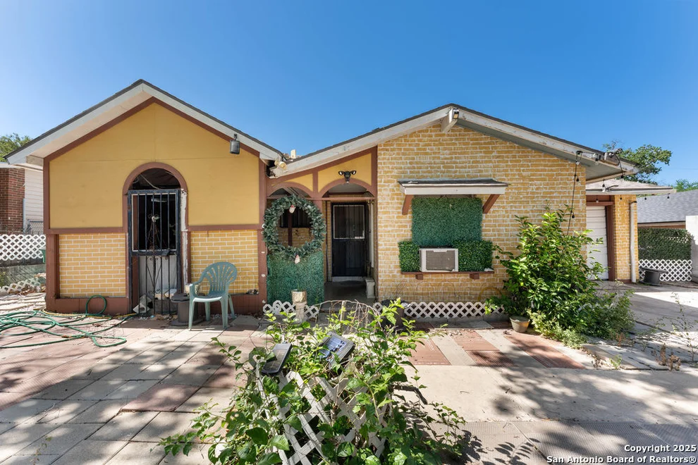Unit for sale at 5318 Costa Mesa, San Antonio, TX 78228