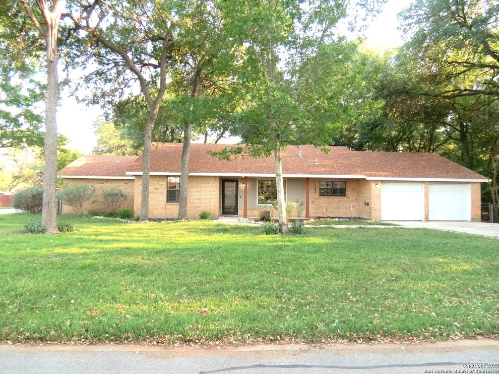 Unit for sale at 163 Lone Oak, Seguin, TX 78155