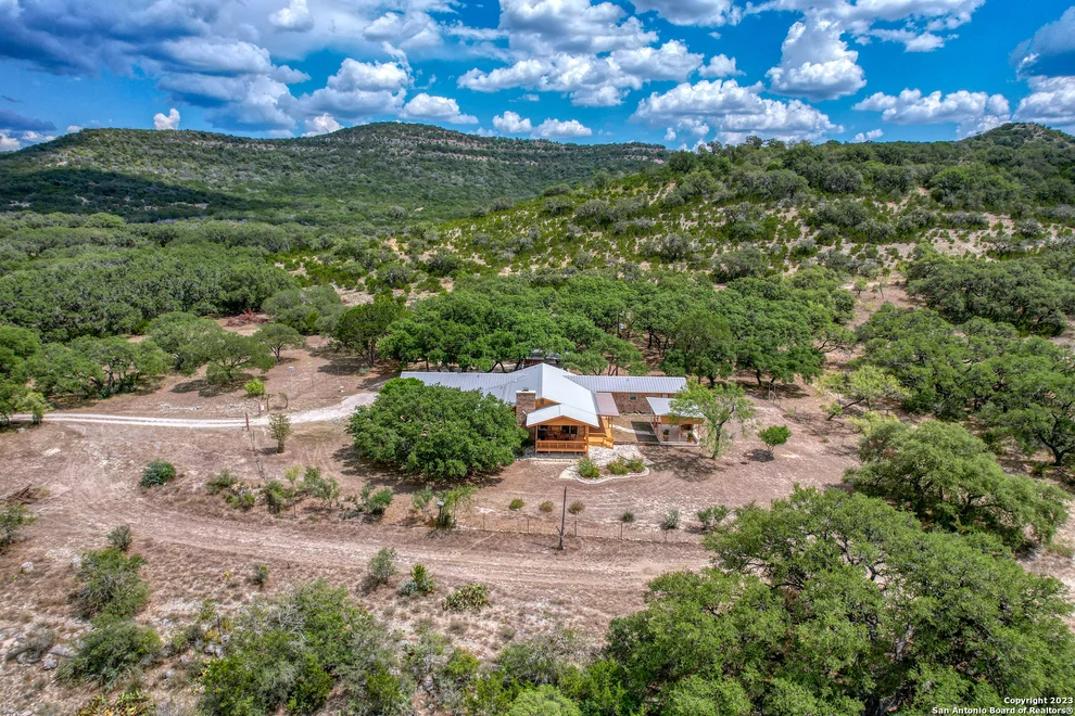 Unit for sale at 1482 Flat Rock Circle, Leakey, TX 78873
