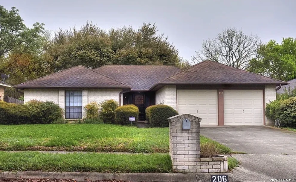 Unit for sale at 206 High Oak, Universal City, TX 78148