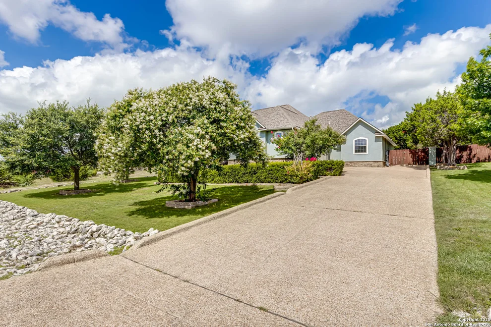 Unit for sale at 21903 Roan Blf, San Antonio, TX 78259