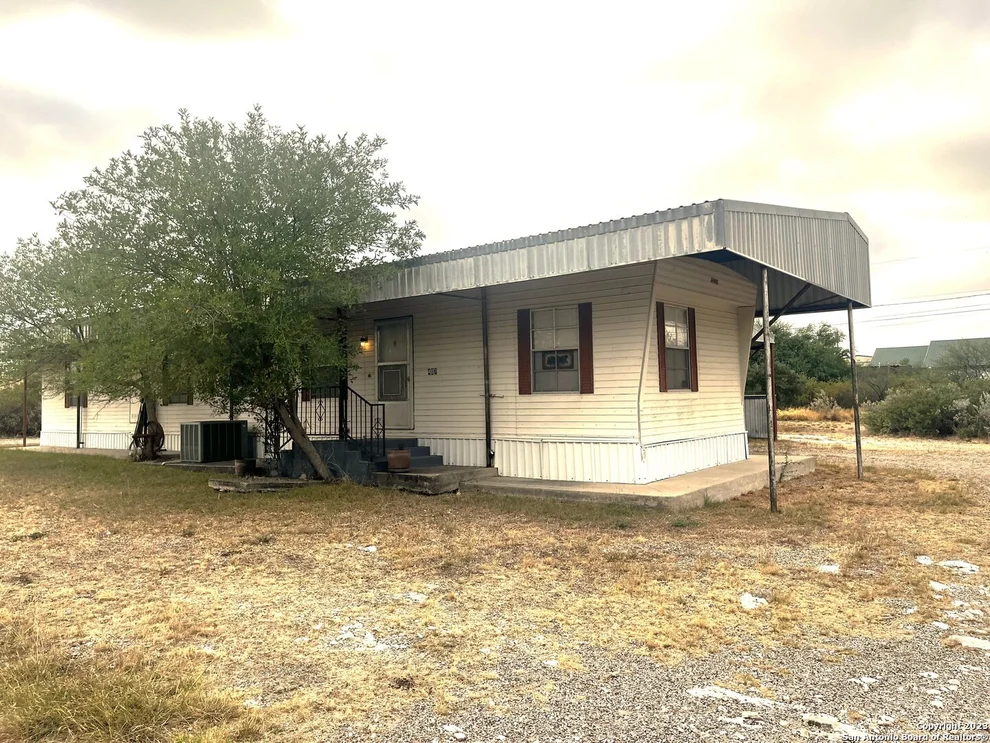 Unit for sale at 407 River St, Del Rio, TX 78840
