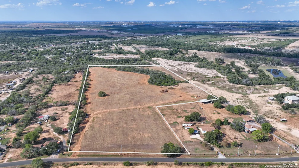 Unit for sale at 000 Von Ormy Rd, Von Ormy, TX 78073