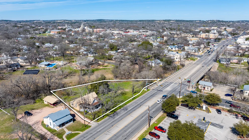Unit for sale at 402 S Adams Street, Fredericksburg, TX 78624