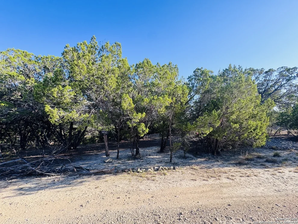 Unit for sale at 169 Center Point Rd., Bandera, TX 78003