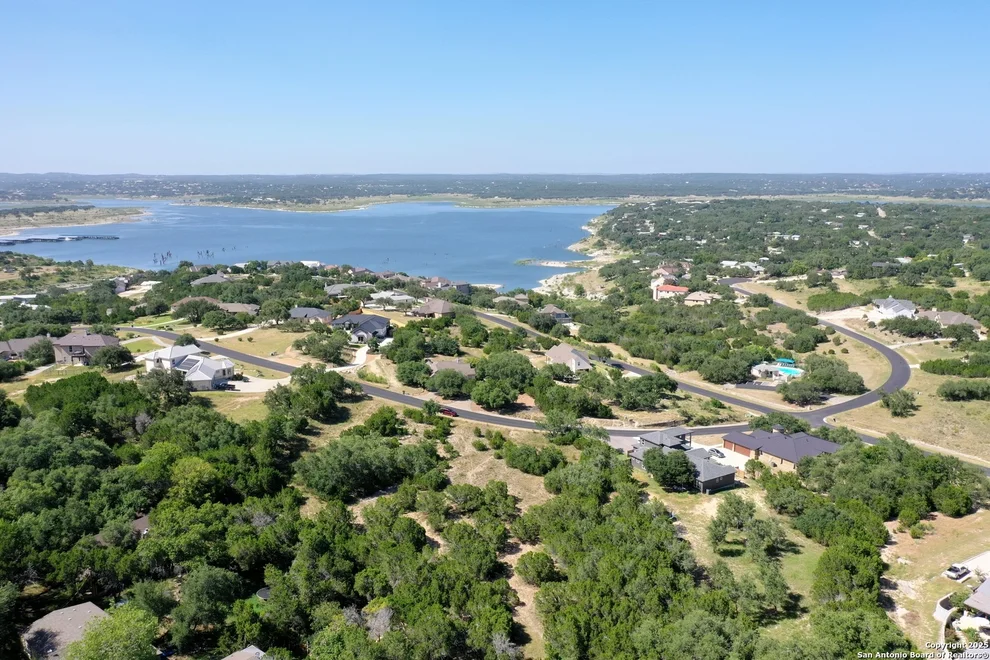 Unit for sale at 206 Scarlet Ct, Canyon Lake, TX 78133
