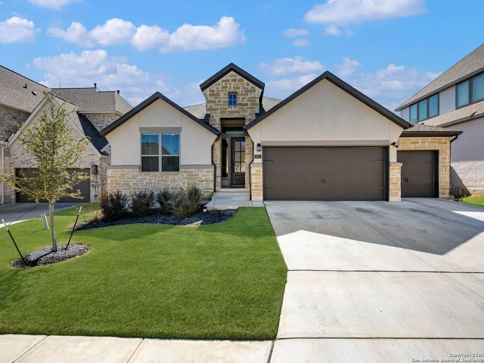 Unit for sale at 9032 Beacon Ridge, San Antonio, TX 78255