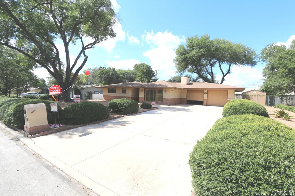 Unit for sale at 5621 GALEWIND DR, Windcrest, TX 78239