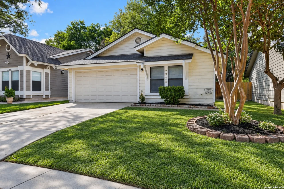 Unit for sale at 3928 CHIMNEY SPRINGS DR, San Antonio, TX 78247